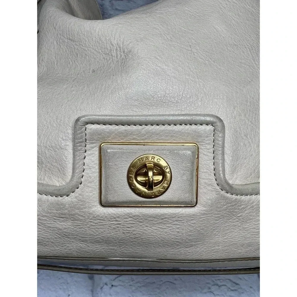 Marc by Marc Jacobs shoulder bag.